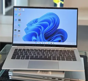 New Laptop HP EliteBook 1030 16GB Intel Core i7 SSD 512GB