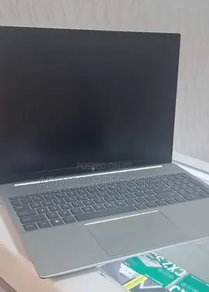 New Laptop HP Stream Notebook 16GB Intel Core i7 SSD 512GB