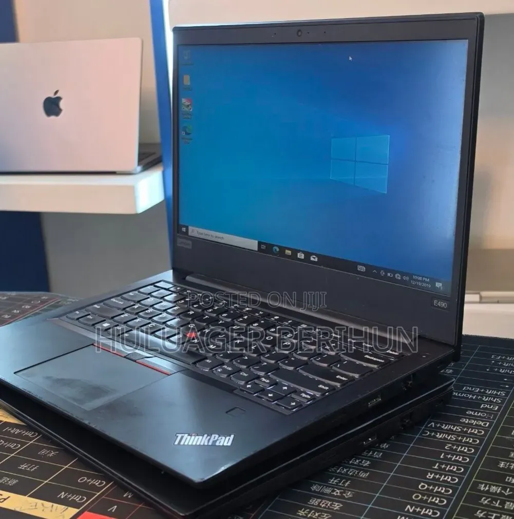 New Laptop Lenovo ThinkPad E495 8GB Intel Core i7 SSD 256GB