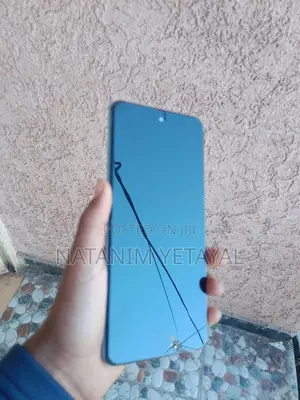 Tecno Camon 17 Pro 256 GB Silver