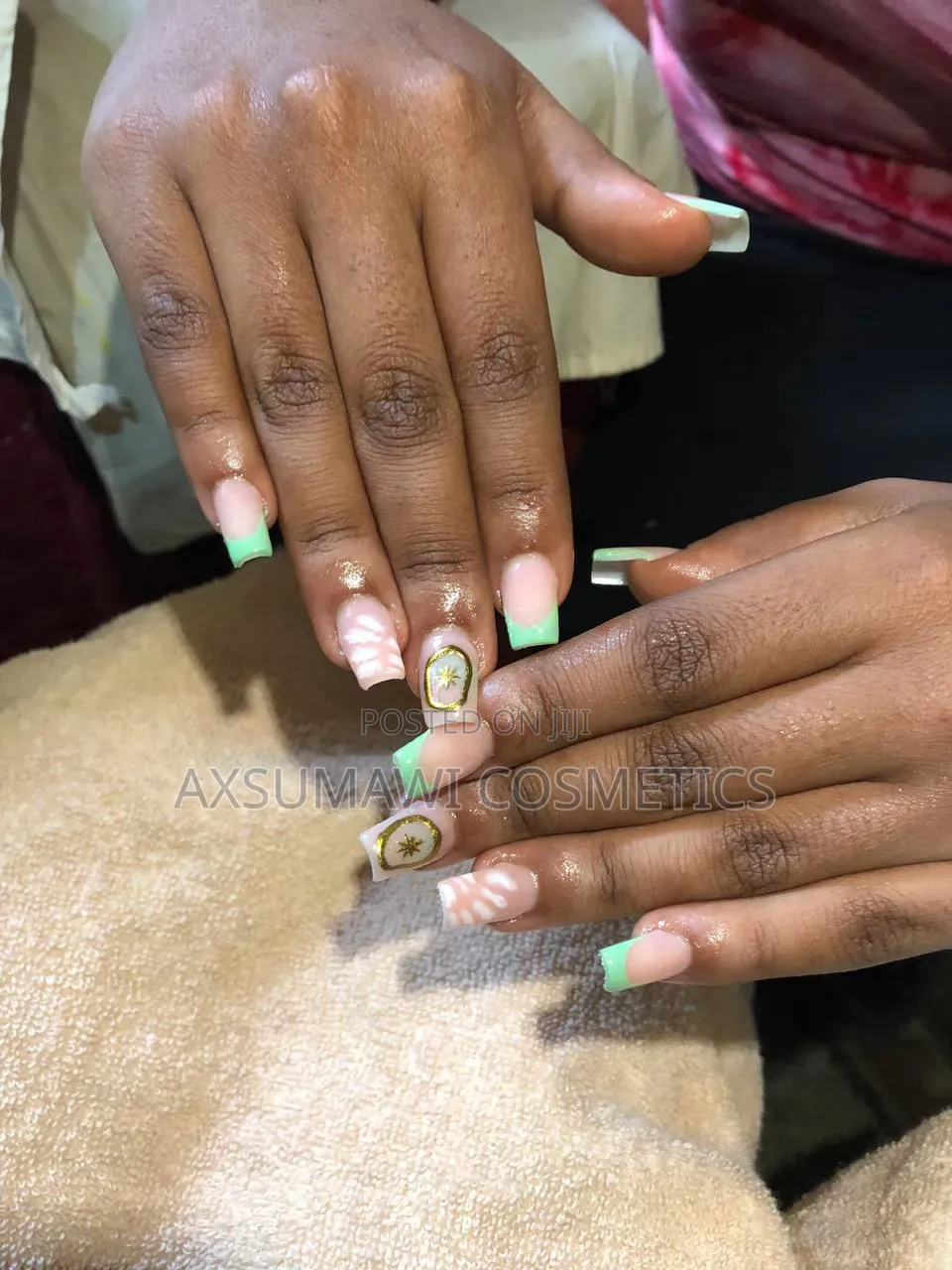 Door to Door Nail Service