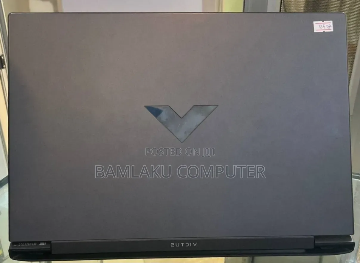 New Laptop HP Victus 16 16GB Intel Core i7 SSD 1T