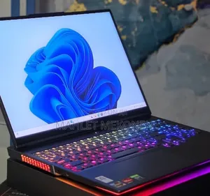 New Laptop Lenovo Legion 9 32GB AMD Ryzen 9 SSD 1T