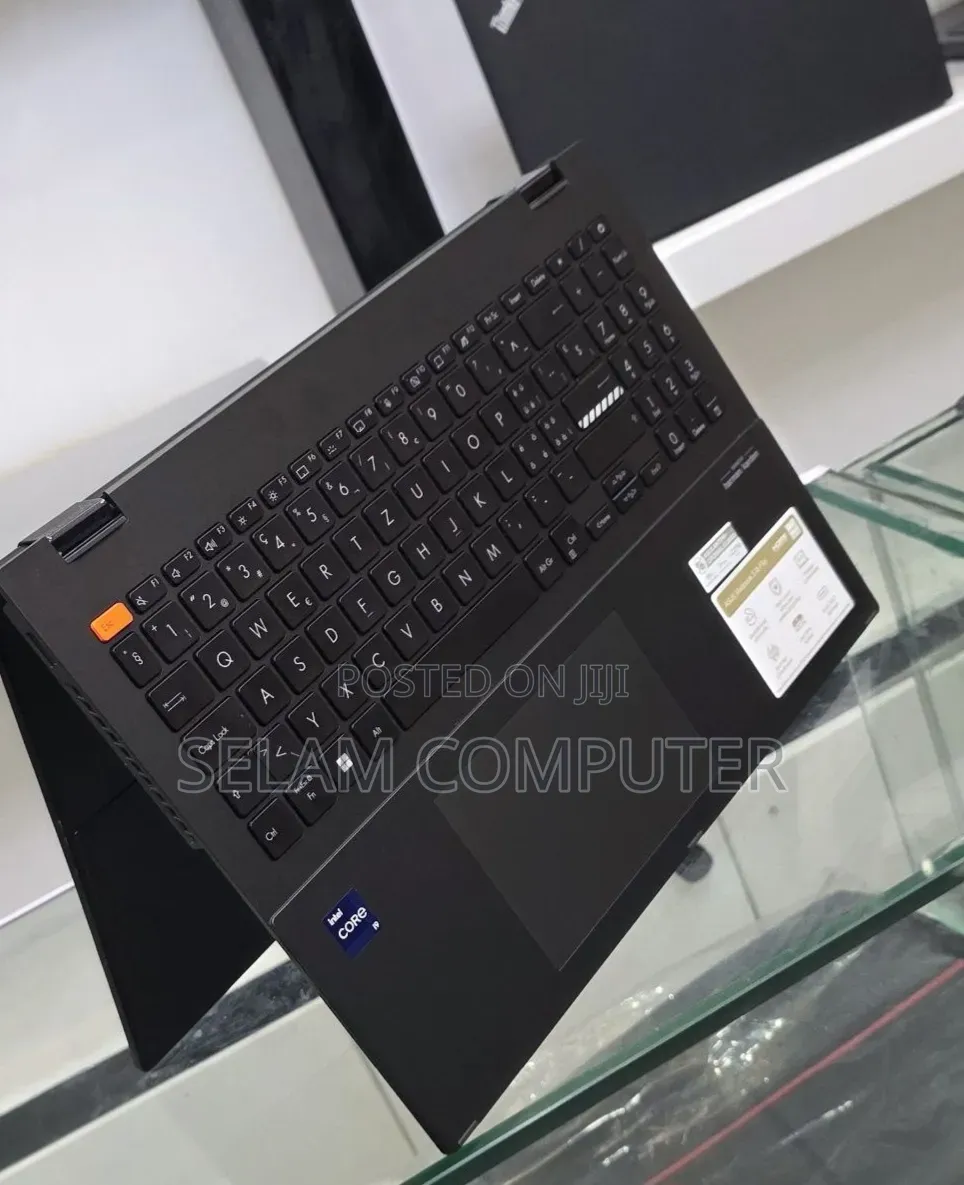 New Laptop Asus VivoBook 15 X505BA 16GB Intel Core i9 SSD 512GB
