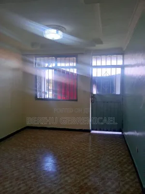 2bdrm Condo in ኣያት, Yeka for sale