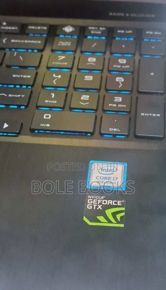 New Laptop HP OmniBook 5 14" 16GB Intel Core i7 SSD 1T
