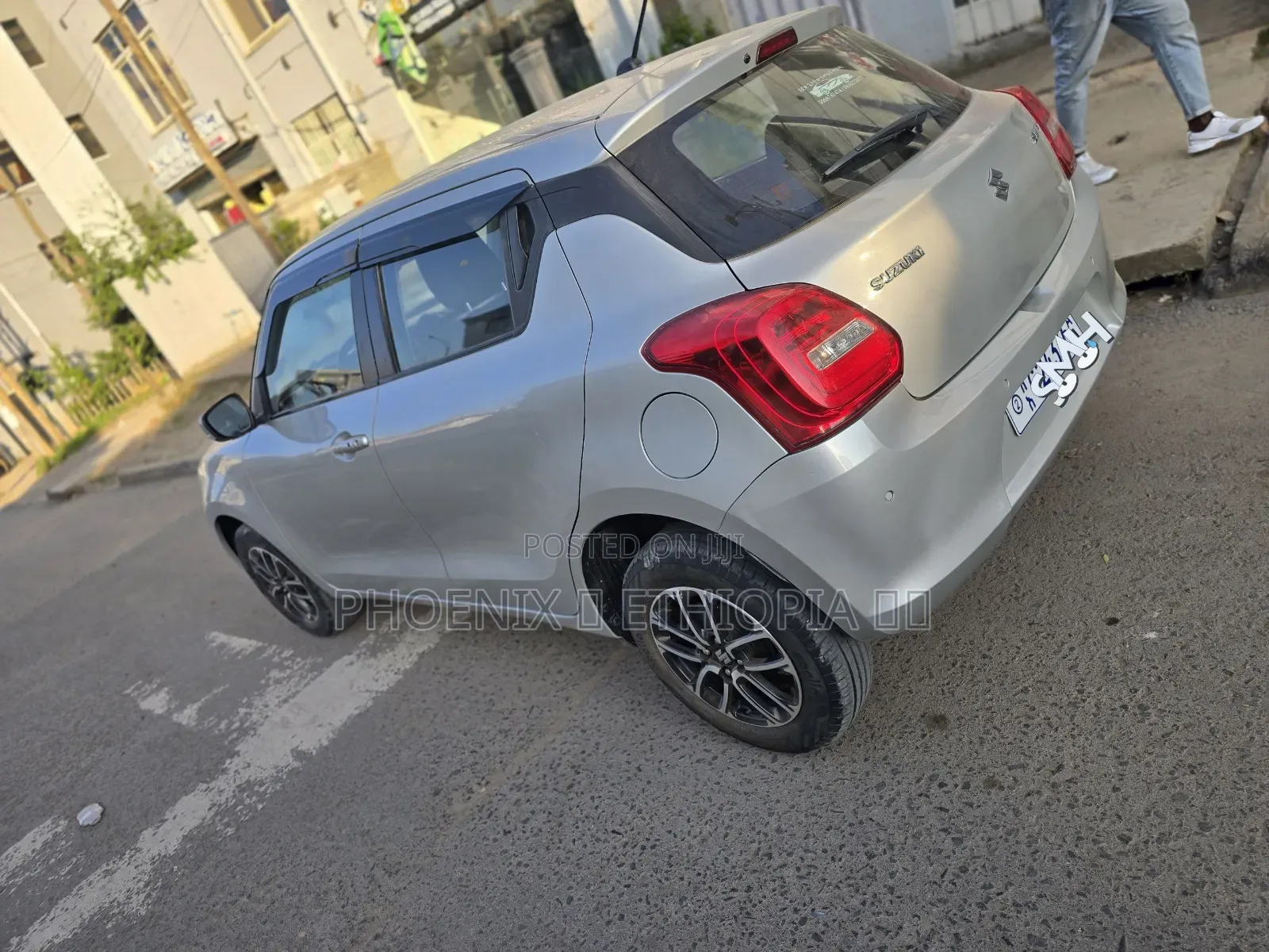 Suzuki Swift 2022 Silver