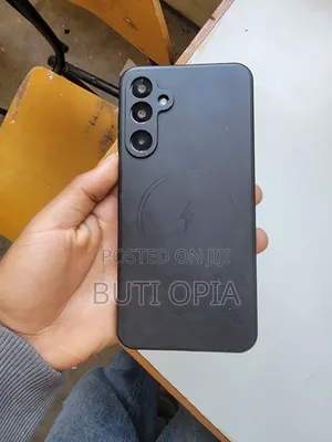 Samsung Galaxy M16 128 GB Silver