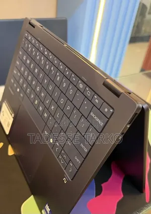 New Laptop HP OmniBook X Flip 14" 16GB Intel Core Ultra 7 SSD 1T