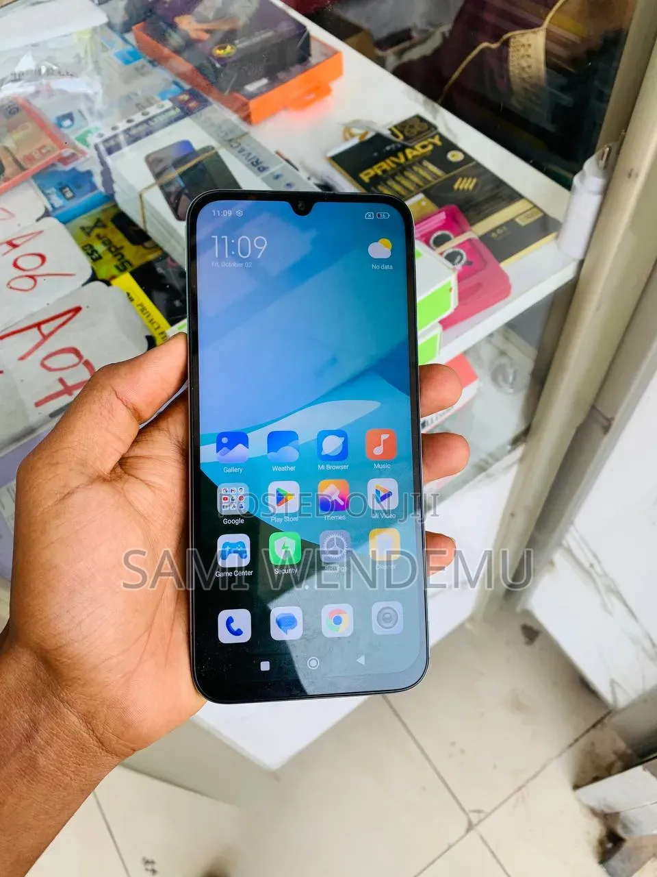Mobile Phone 128 GB