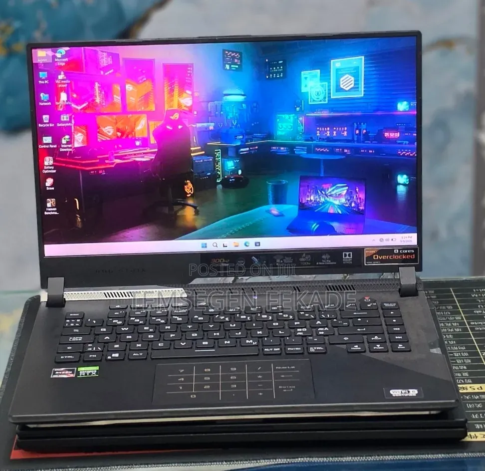 New Laptop Asus ROG Strix G15 32GB AMD Ryzen 9 SSD 1T