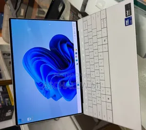 New Laptop Dell XPS 13 16GB Intel Core Ultra 7 SSD 512GB