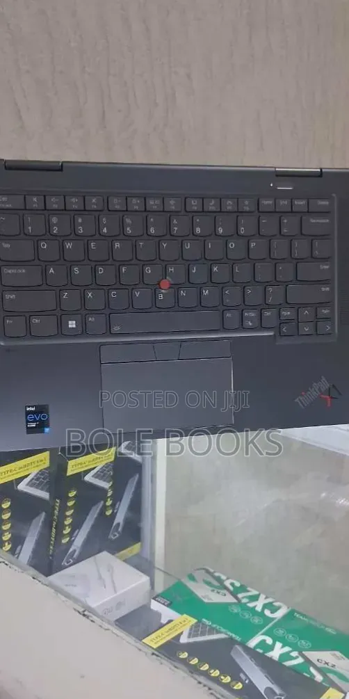 New Laptop Lenovo ThinkPad X1 Yoga 32GB Intel Core i7 SSD 512GB