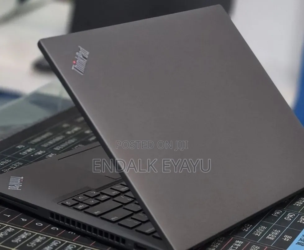 New Laptop Lenovo ThinkPad T14 16GB Intel Core i7 SSD 512GB