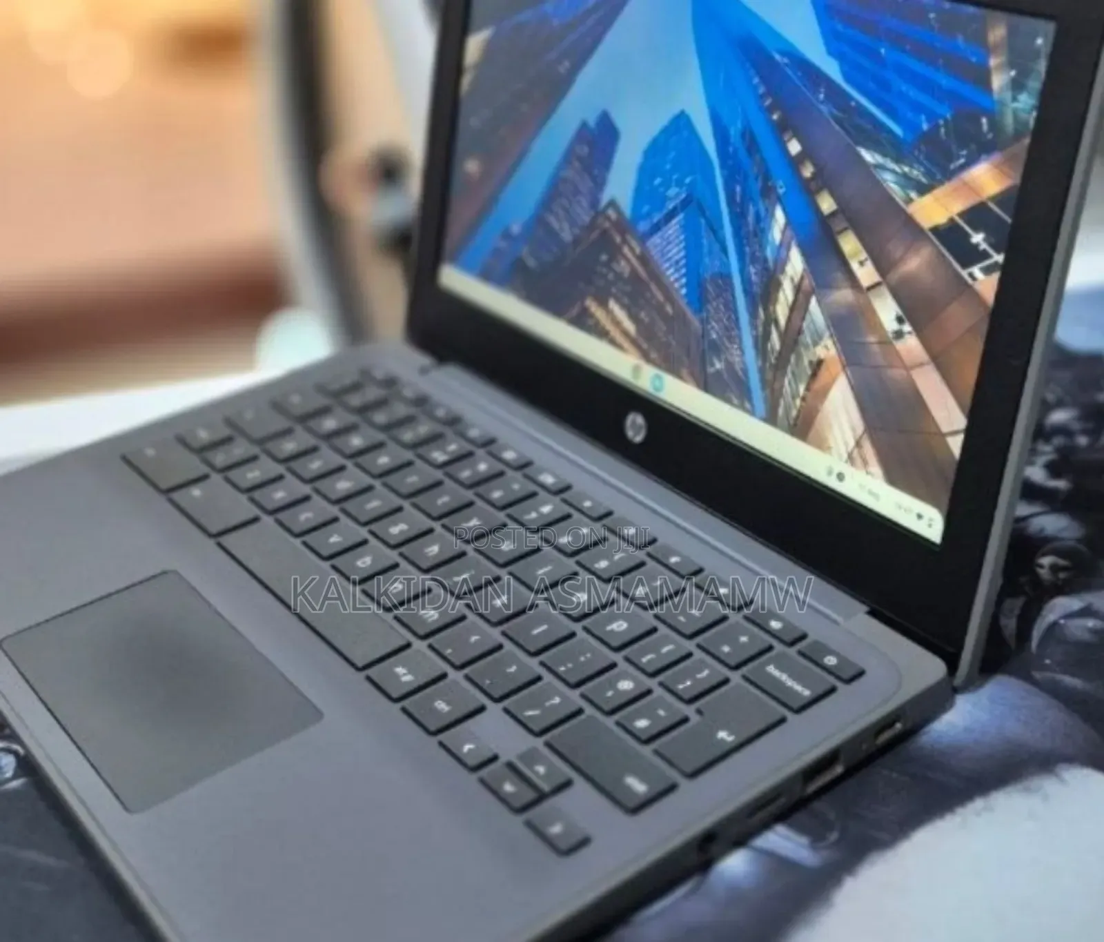 New Laptop HP Chromebook 11 4GB AMD A4 SSD 16 GB