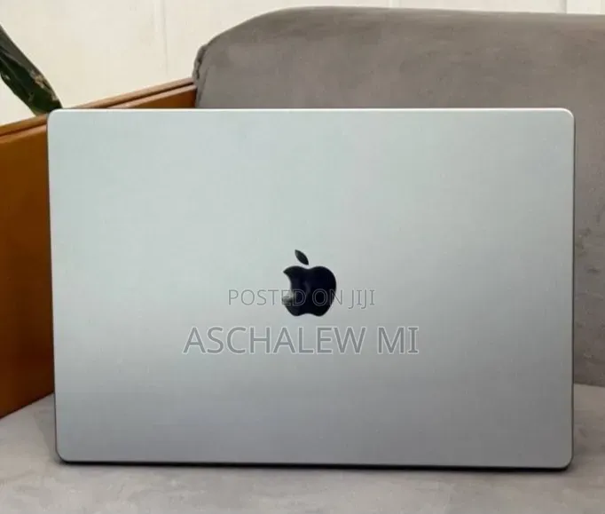 New Laptop Apple MacBook Pro 2021 M1 Max 32GB Apple M1 Max SSD 1T
