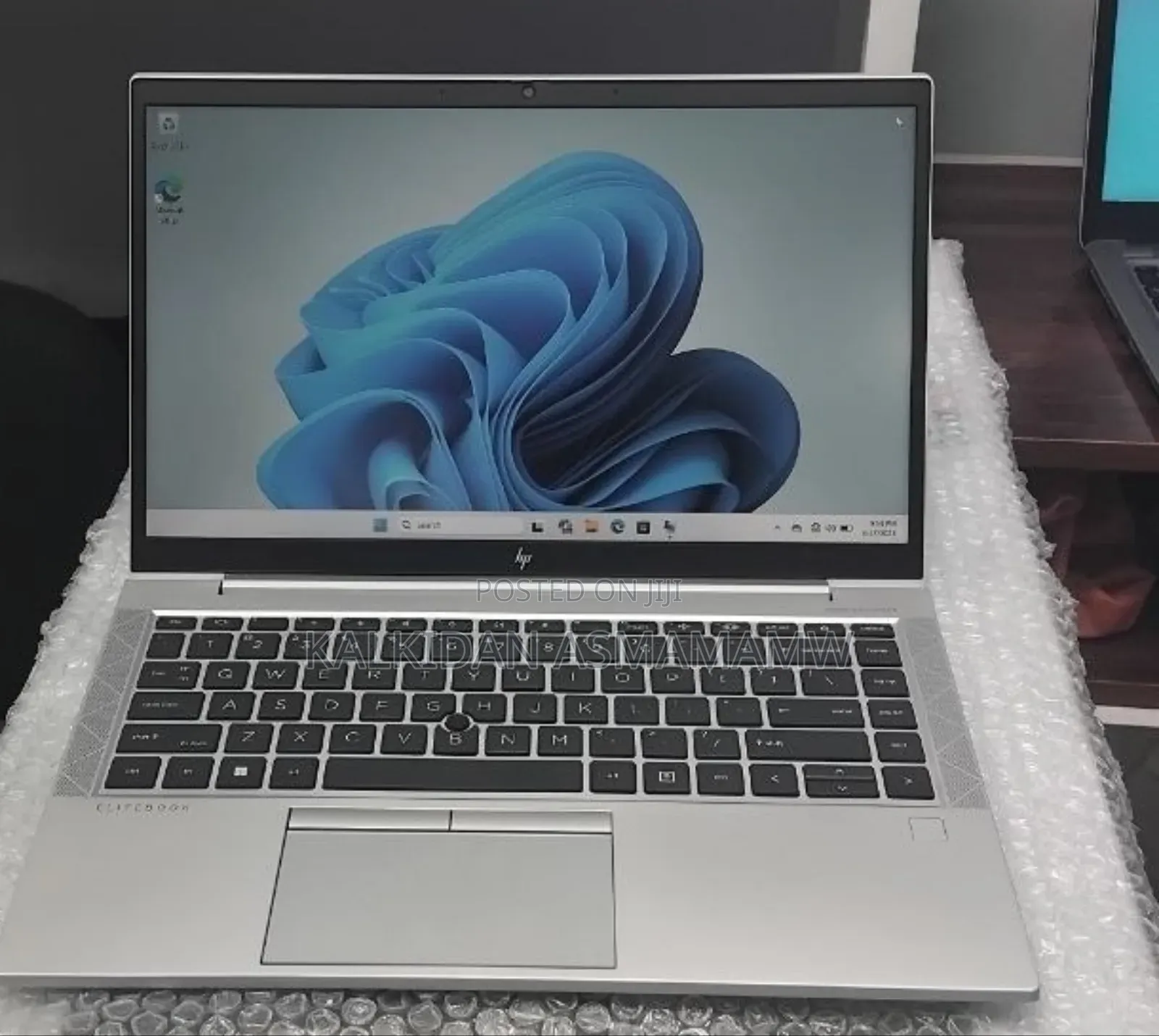 New Laptop HP EliteBook 840 16GB AMD Ryzen 5 SSD 512GB