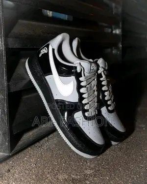 Nike Air Force 1Low X Syna World “Glossy Black”