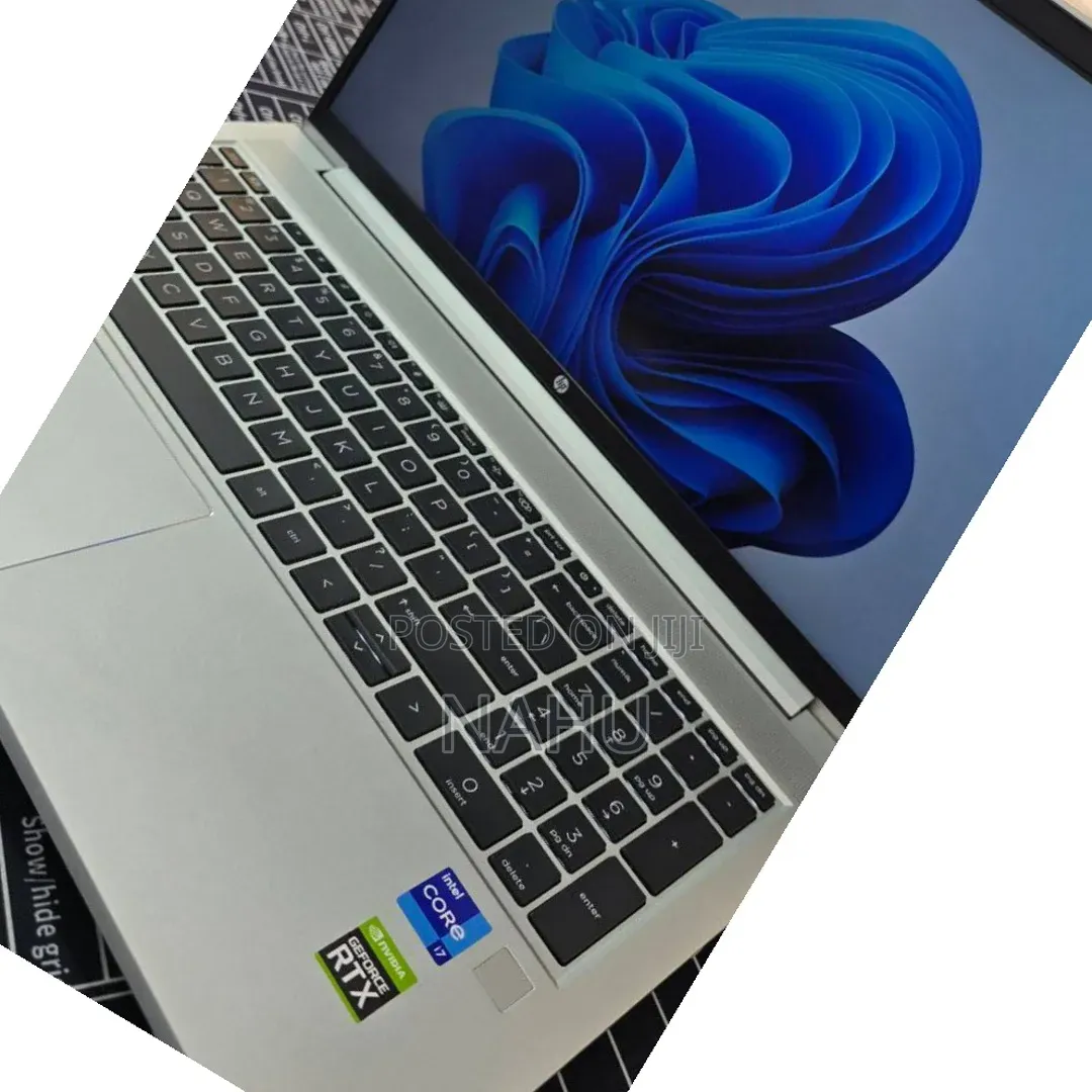 New Laptop HP ProBook 440 G9 16GB Intel Core i7 SSD 512GB