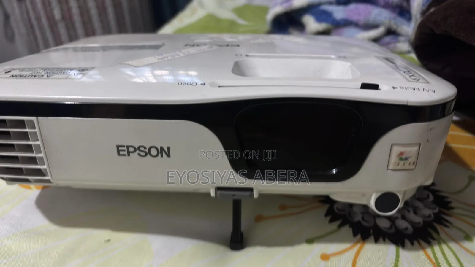 Epsom Projector