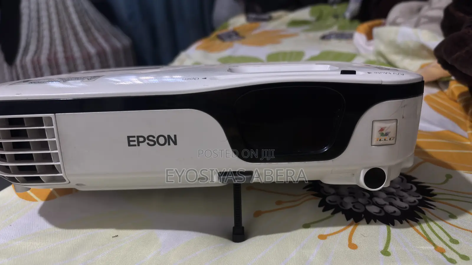 Epsom Projector