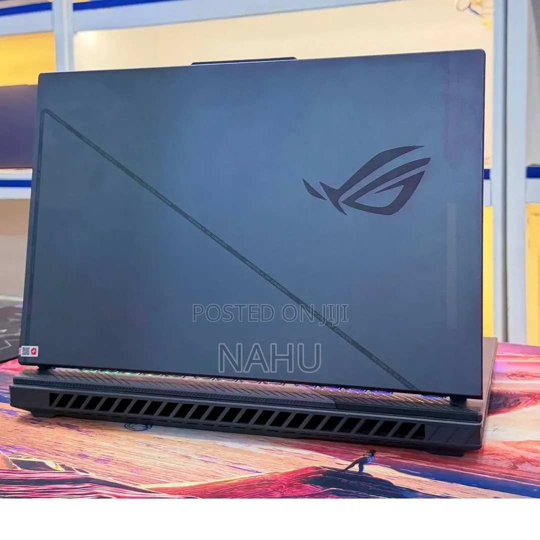New Laptop Asus ROG Strix G16 G614 16GB Intel Core i9 SSD 1T