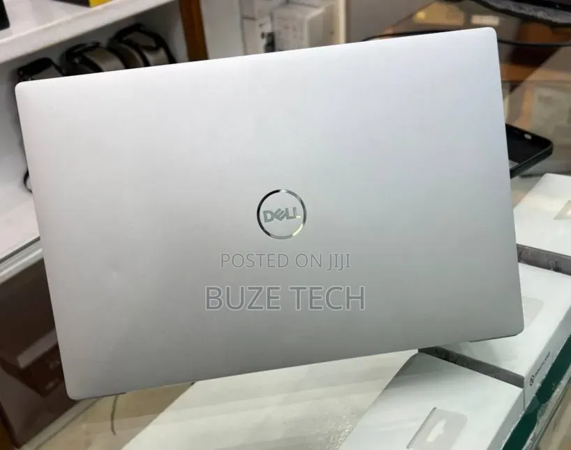 New Laptop Dell XPS 13 9340 16GB Intel Core Ultra 7 SSD 512GB