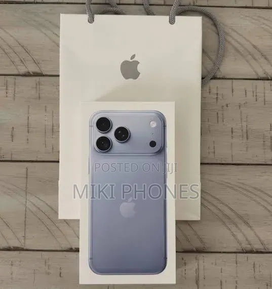 New Apple iPhone 18 Pro 256 GB Blue