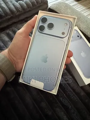 New Apple iPhone 18 Pro 256 GB Blue