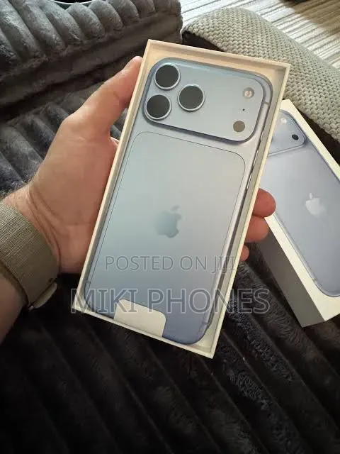 New Apple iPhone 18 Pro 256 GB Blue