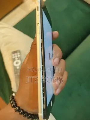 Apple iPhone 6s 64 GB Bronze