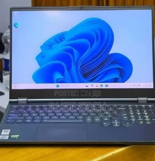 New Laptop Lenovo Legion 7 16GB Intel Core i7 SSD 512GB