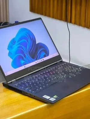 New Laptop Lenovo Legion 7 16GB Intel Core i7 SSD 512GB