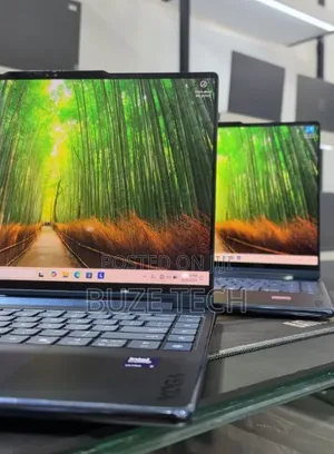 New Lenovo Yoga Pro 9i Aura Edition 32GB Intel Core Ultra 7 SSD 1T