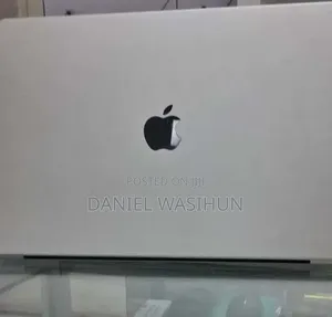 New Laptop Apple MacBook Pro 2021 M1 32GB Apple M1 Pro SSD 512GB