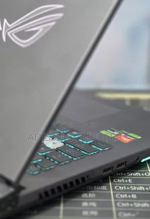 New Laptop Asus G71G 16GB AMD Ryzen 9 SSD 1T
