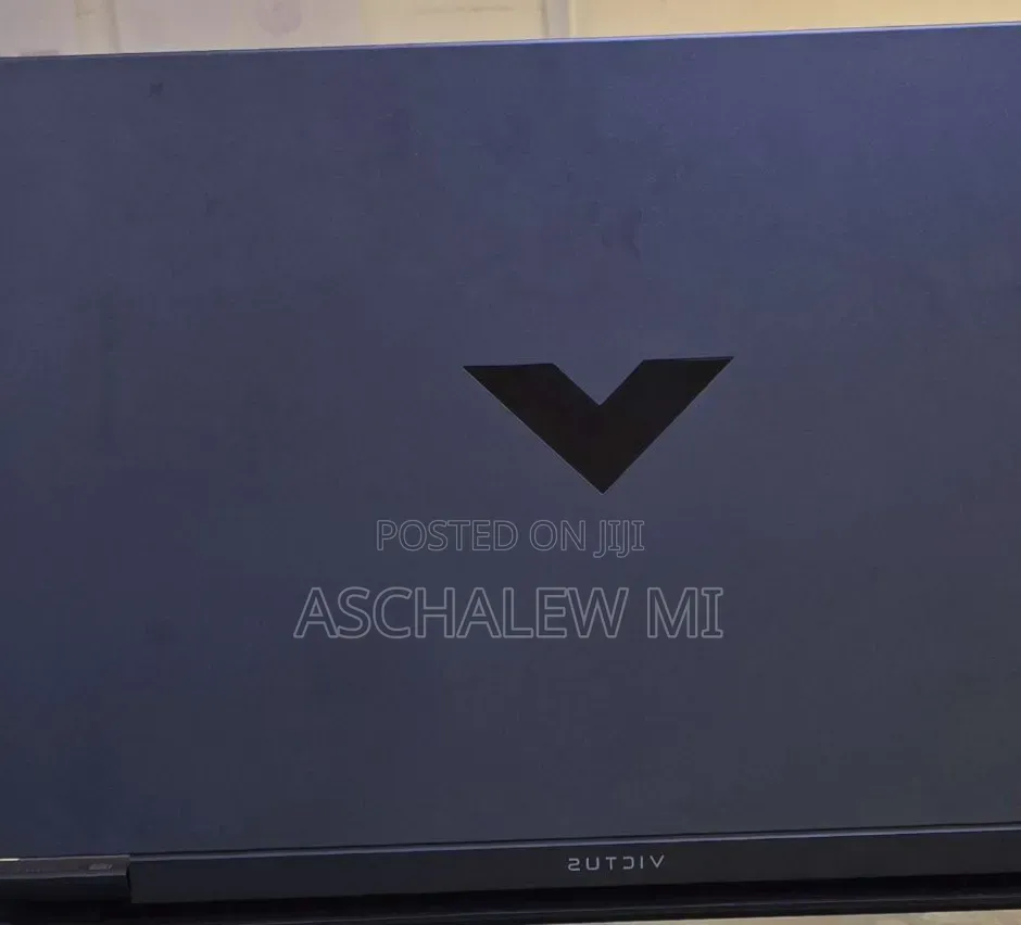 New Laptop HP Victus 16 16GB Intel Core i7 SSD 1T