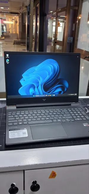 New Laptop HP Victus 15 16GB AMD Ryzen 7 SSD 512GB