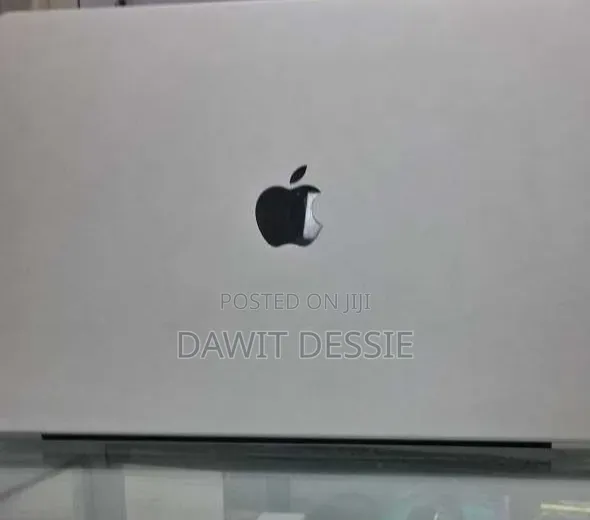 New Laptop Apple MacBook Pro 2021 M1 32GB Apple M1 Pro SSD 512GB