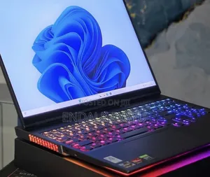 New Laptop Lenovo Legion 9 32GB AMD Ryzen 9 SSD 1T