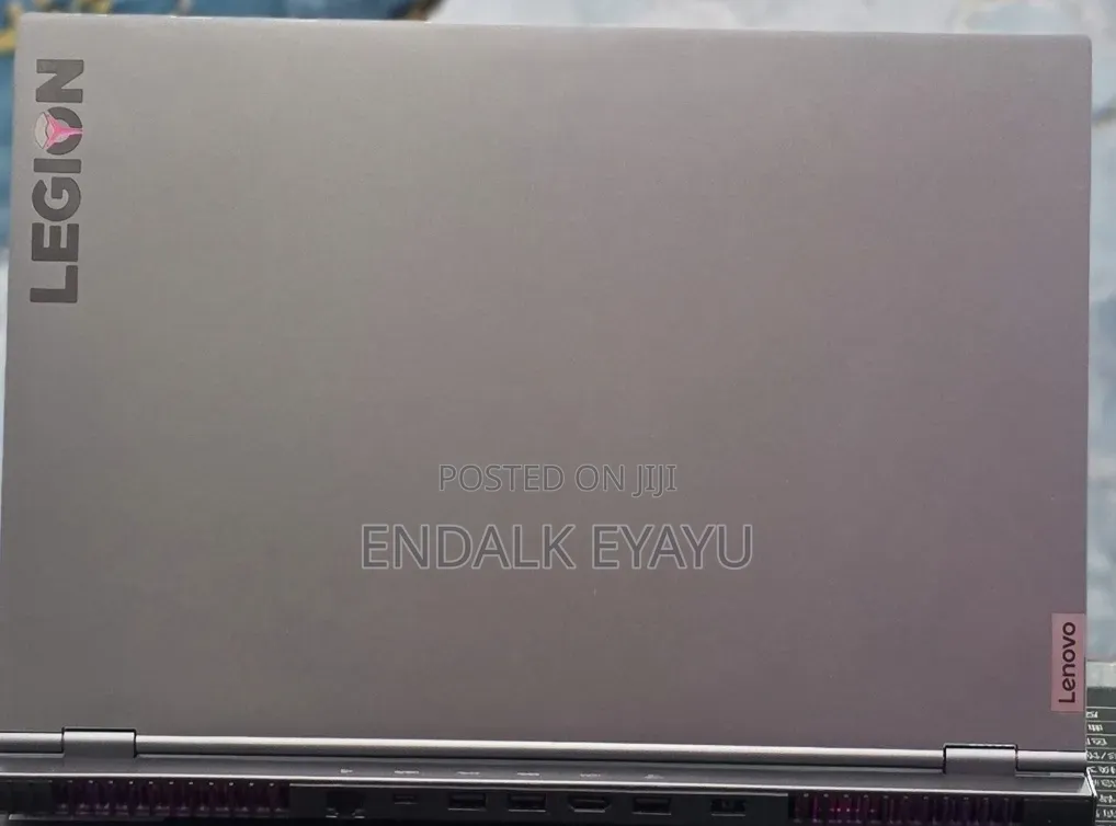New Laptop Lenovo Legion 9 32GB AMD Ryzen 9 SSD 1T