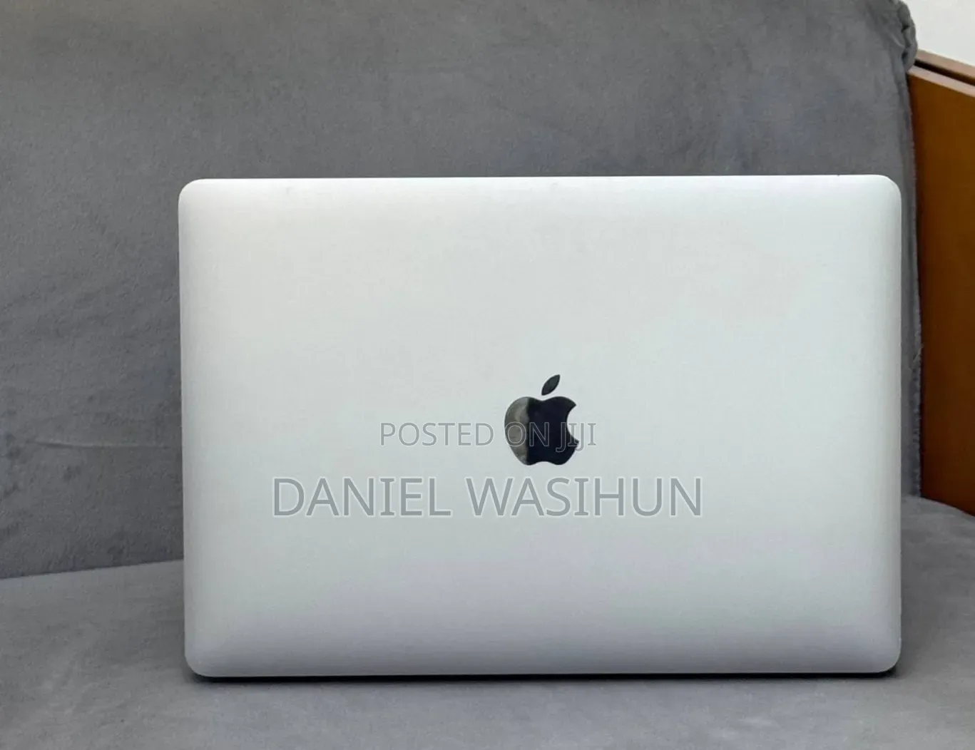 New Laptop Apple MacBook Air 2020 M1 8GB Apple M1 SSD 256GB