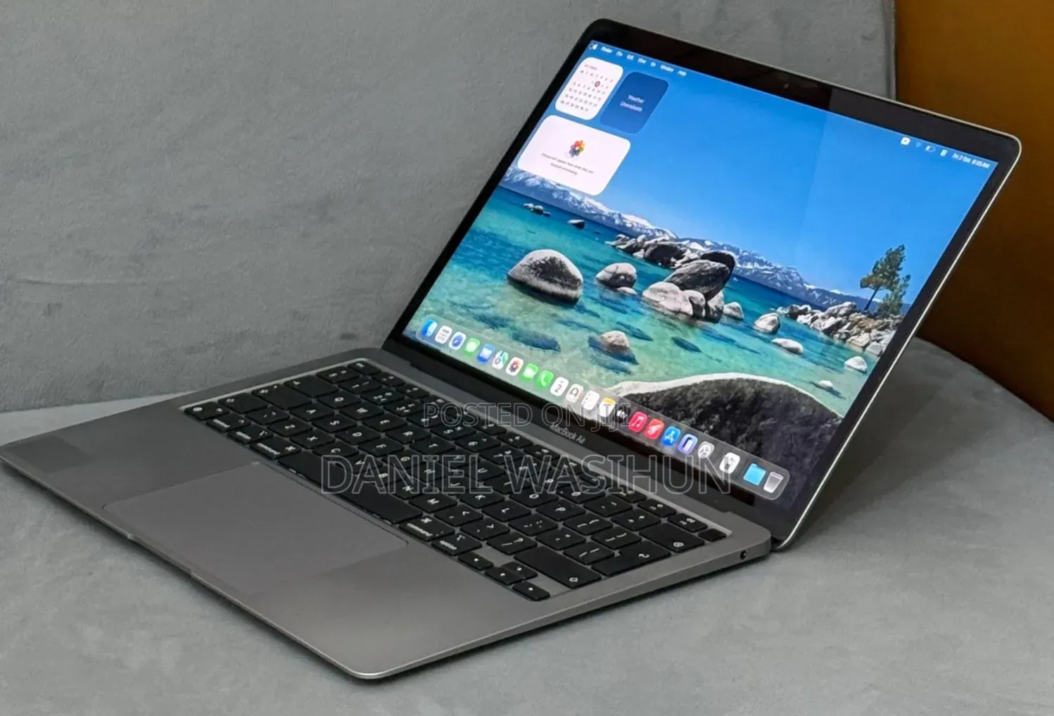 New Laptop Apple MacBook Air 2020 M1 8GB Apple M1 SSD 256GB