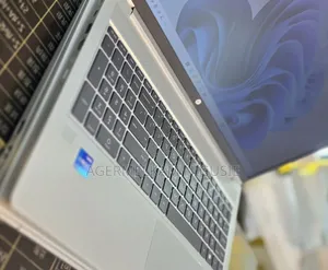 New Laptop HP ProBook 450 G9 16GB Intel Core Ultra 7 SSD 512GB