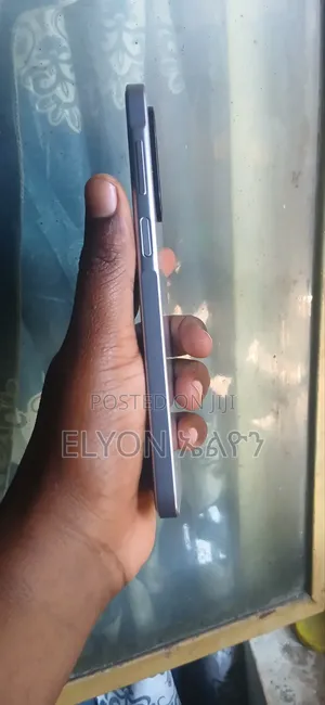 New Samsung Galaxy A17 128 GB Silver