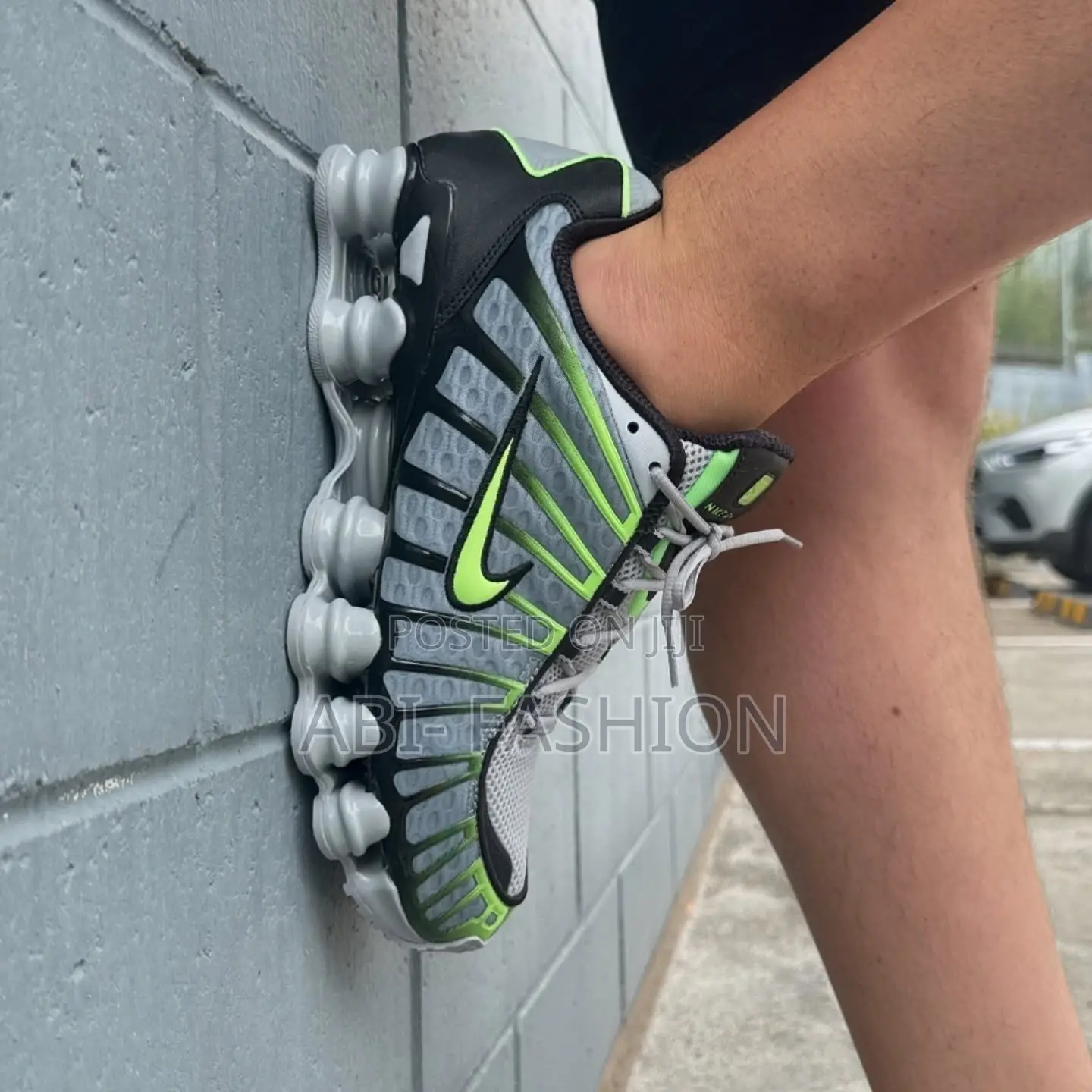 Nike Shox TL in Wolf Grey/Lime Blast