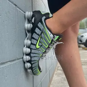 Nike Shox TL in Wolf Grey/Lime Blast