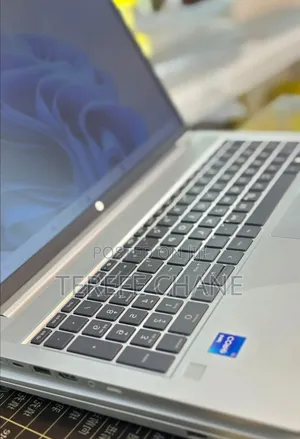 New Laptop HP ProBook 450 G9 16GB Intel Core i7 SSD 512GB