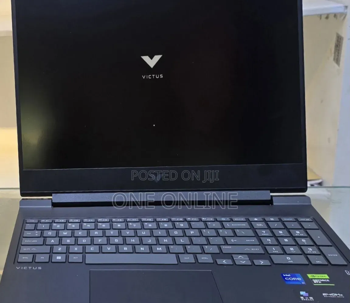 New Laptop HP Victus 16 16GB Intel Core i7 SSD 1T