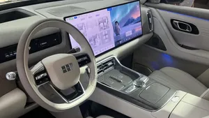 New Geely Galaxy Starshine 8 2025 Gray